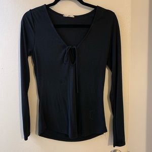 Black long sleeve tie shirt